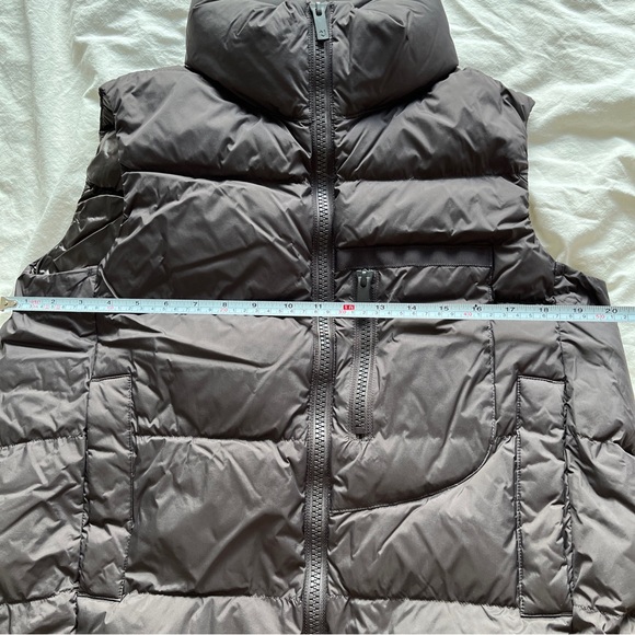 Uniqlo +J volume down vest - Picture 16 of 16
